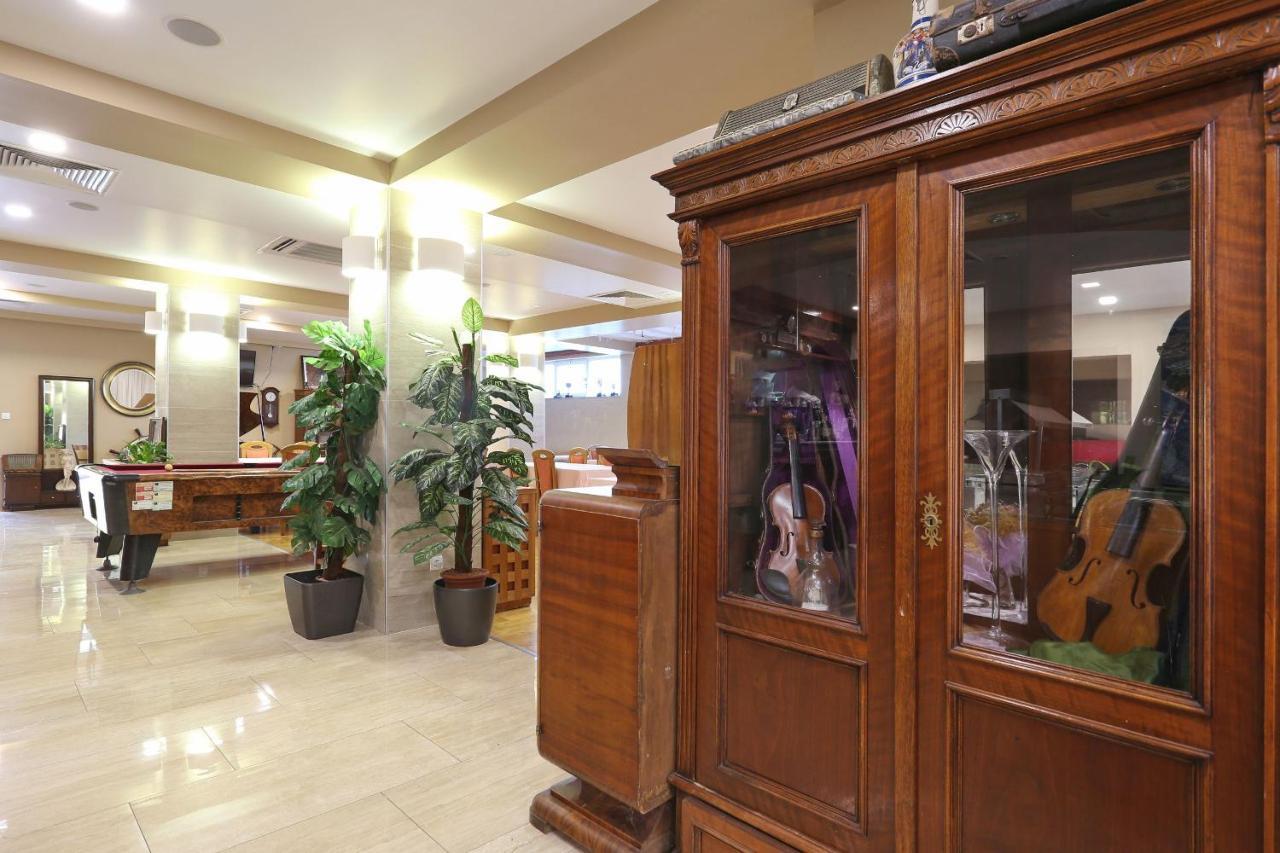 Villa Tade Debeljak Luaran gambar
